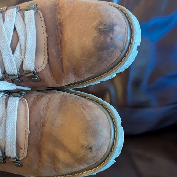 CAT Boots for women size 8 5 - Picture 2 of 9